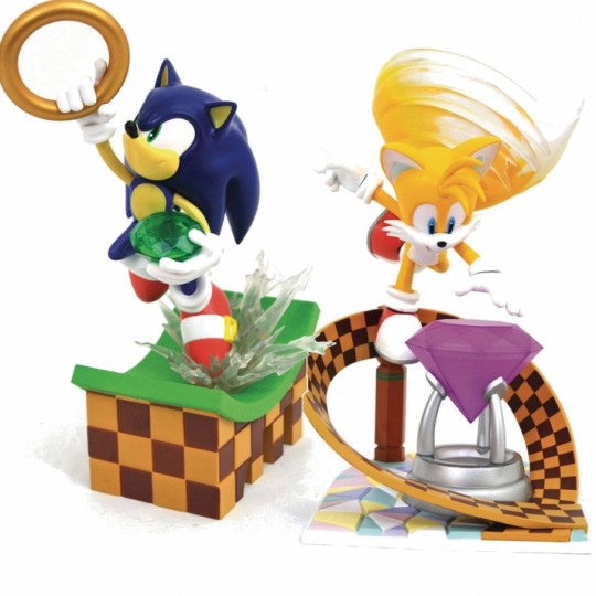 Sonic Gallery PVC Diorama  Sonic / Tails 23 cm