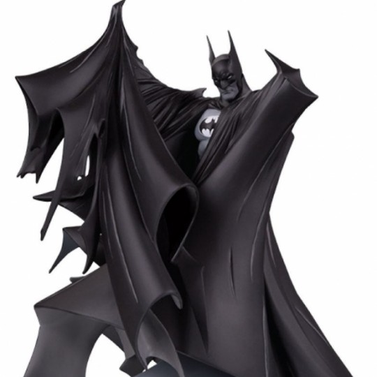 Batman Black & White Deluxe Statue Batman by Todd McFarlane (Version 2.0) 24 cm