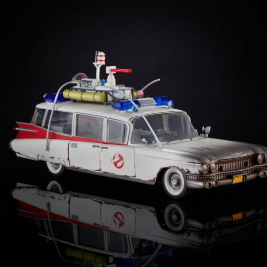 Ghostbusters Plasma Series Vehicle 1/18 Scale Ecto-1 Afterlife