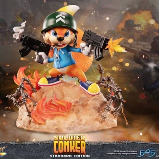 Conker: Conker's Bad Fur Day Statue Soldier Conker 33 cm