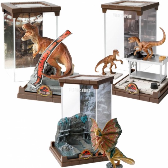 Jurassic Park Creature PVC Diorama Tyrannosaurus Rex / Dilophosaurus / Velociraptor 18 cm