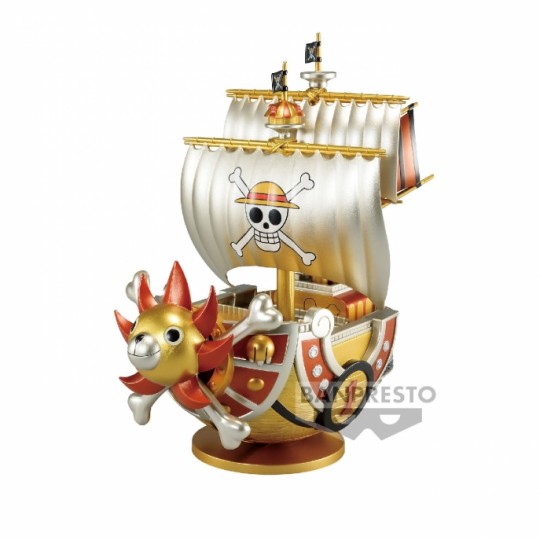 One Piece: Mega World Collectable Figure Special - Thousand Sunny Gold Color PVC Statue 19 cm
