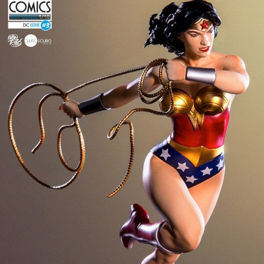DC Comics Art Scale Statue 1/10 Wonder Woman by Ivan Reis 19 cm