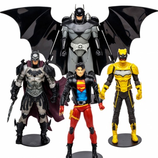 DC Multiverse Action Figure Armored Batman / Superboy / The Signal / Gladiator Batman 18 cm