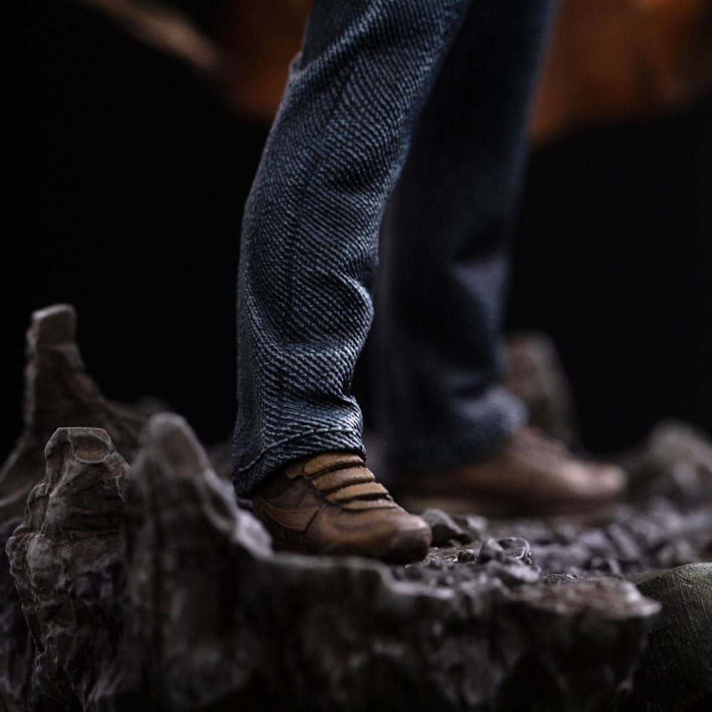 The Goonies Art Scale Statue 1/10 Mikey Walsh (40th anniversary) 21 cm