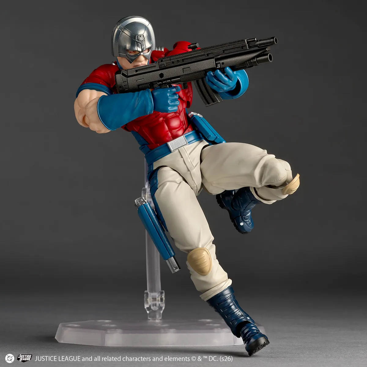 Revoltech Amazing Yamaguchi Dc Peacemaker Action Figure 17 cm