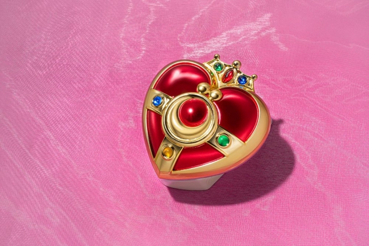 Pretty Guardian Sailor Moon Proplica Replica Cosmic Heart Compact Brilliant Color Edition 10 cm