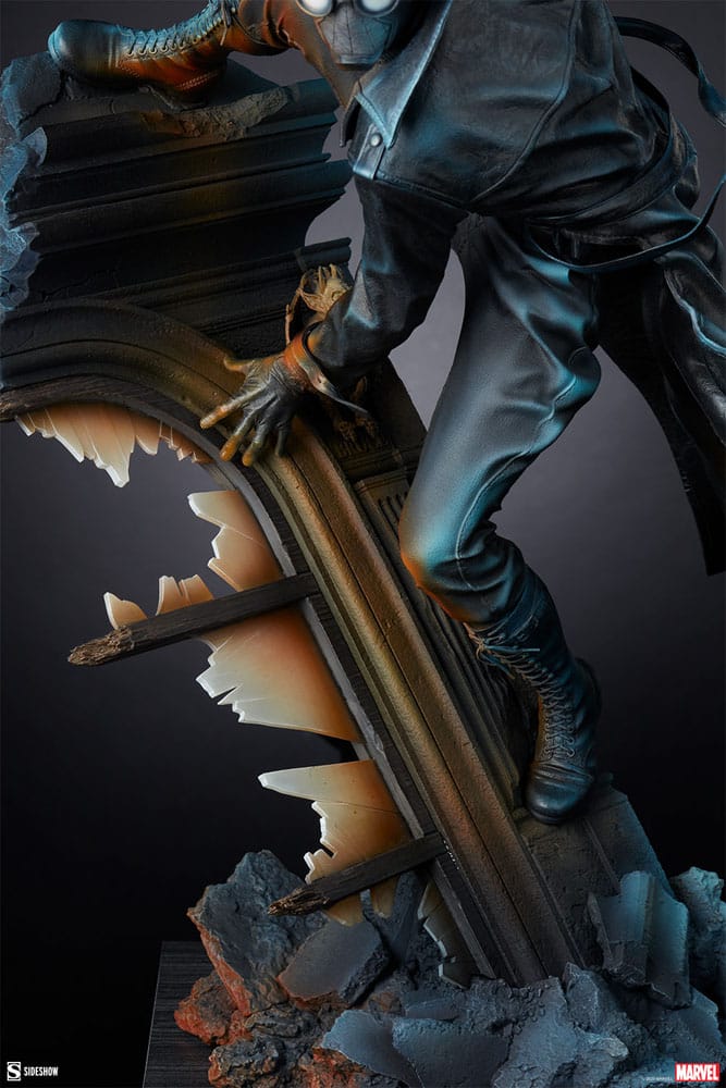 Statue Spider-Man Noir Venomisé - Édition 28 Cm - Bandai - Neuf - Collection Super-héros